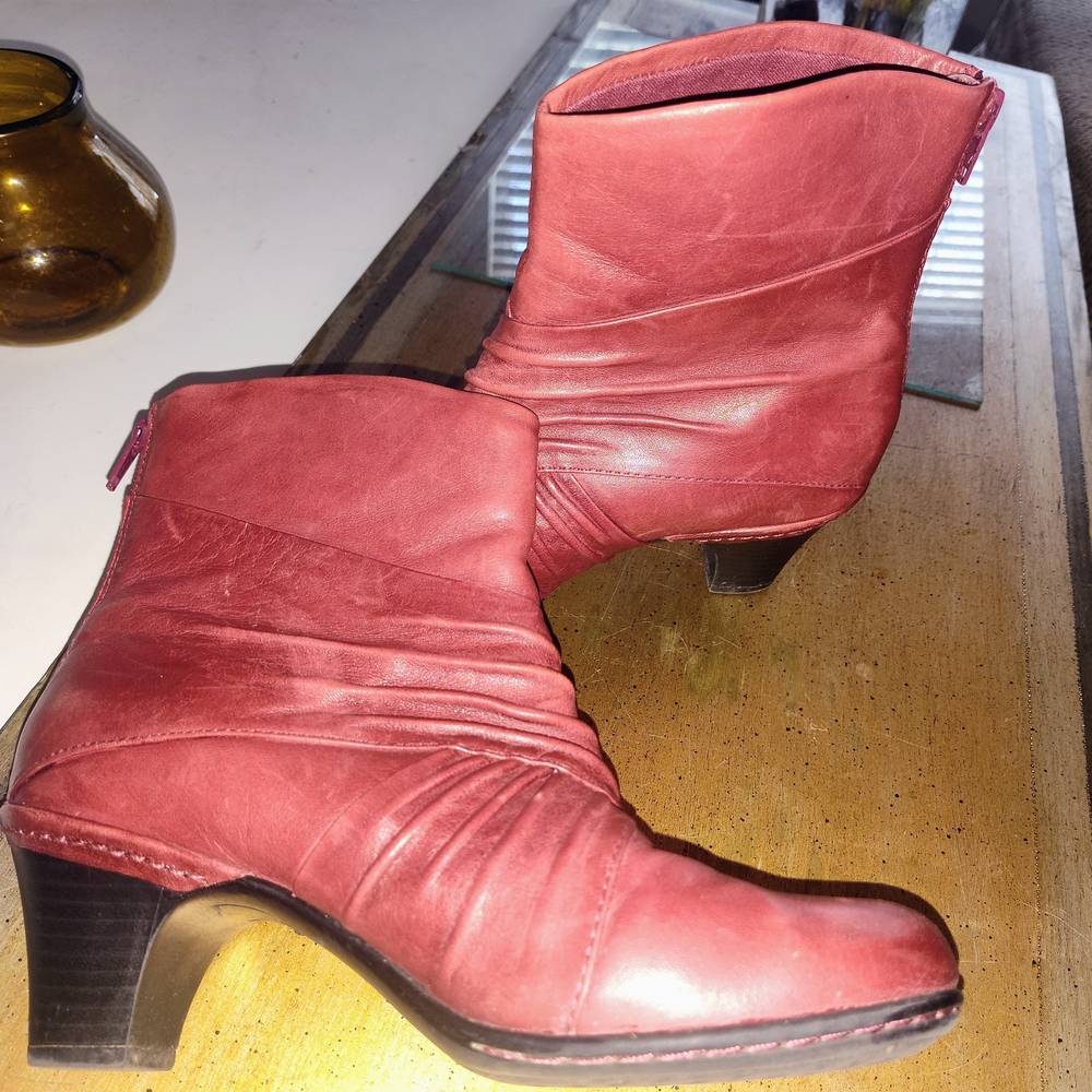 Cobb Hill By New Balance- Elegant Maroon Ankle Boots